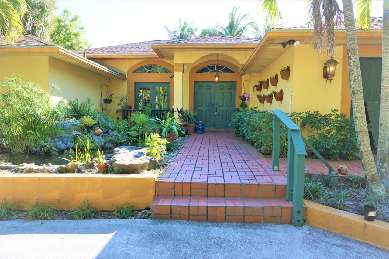 Jupiter Waterfalls - Newly Updated - Tiki Hut, Fire Pit, Kitchen, Pool Heater And More Buitenkant foto